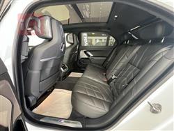 بی ئێم دەبڵیو سیریەس 7